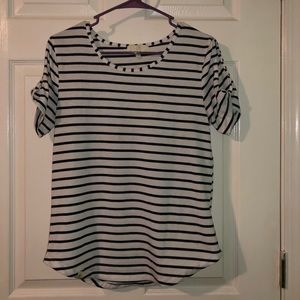 Simply southern blouse